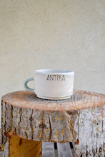 Charger l'image dans la galerie, Mug Véner
